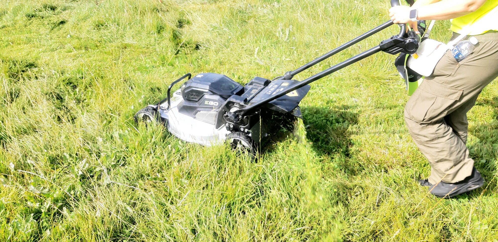 AKU PRO-X sekačka s pojezdem LMX5300E-SP — fotografie 4