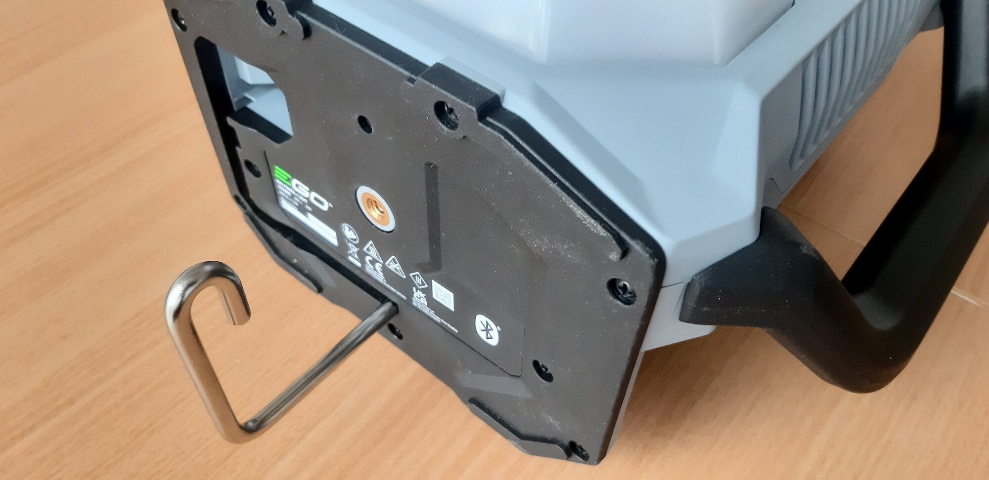 Aku LED prizmatické osvětlovací těleso LT0300E