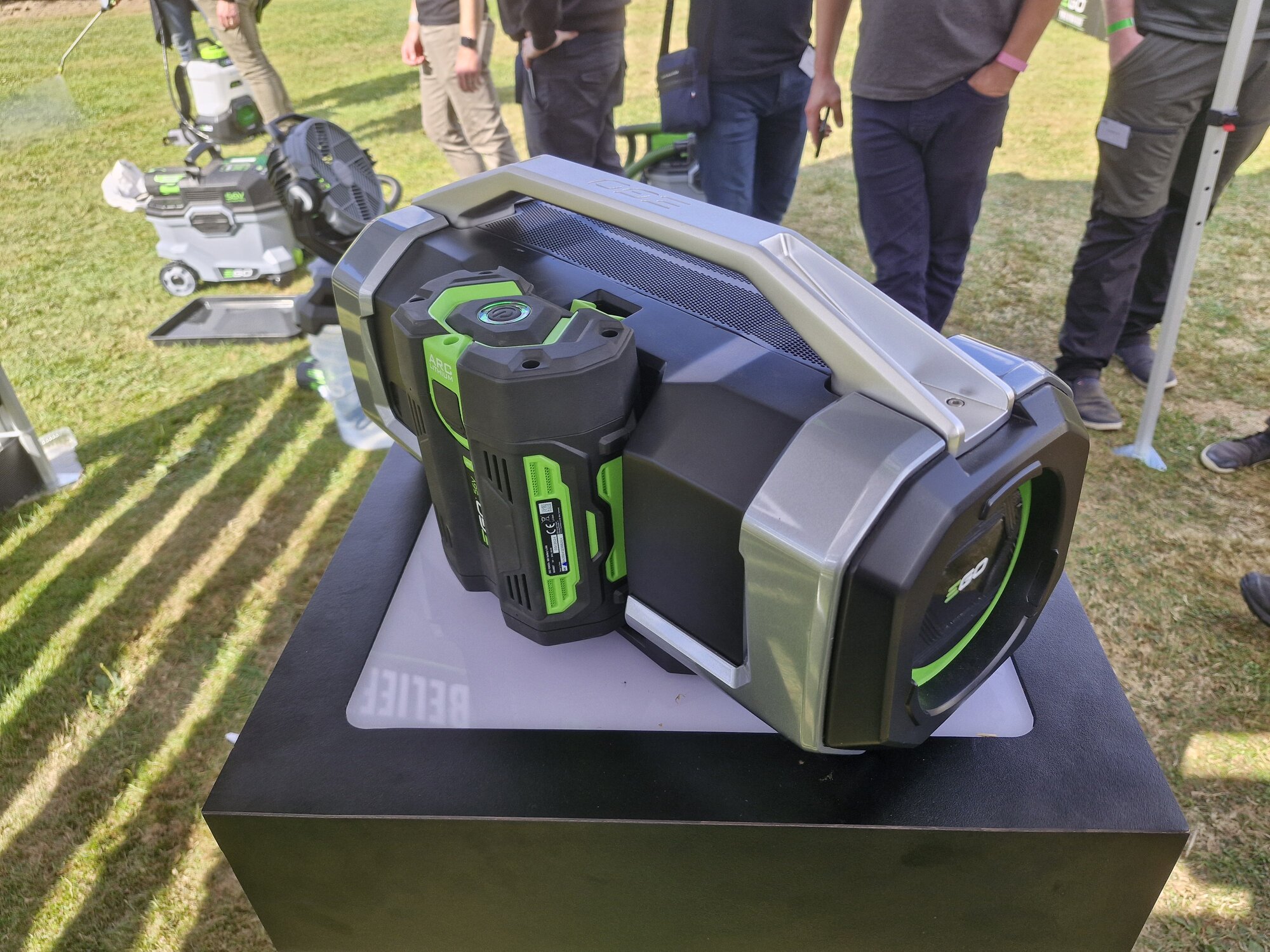 AKU outdoorový reproduktor SK1800E